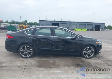 2017 Ford Fusion Titanium из США, поврежденный, VIN 3FA6P0K98HR122088